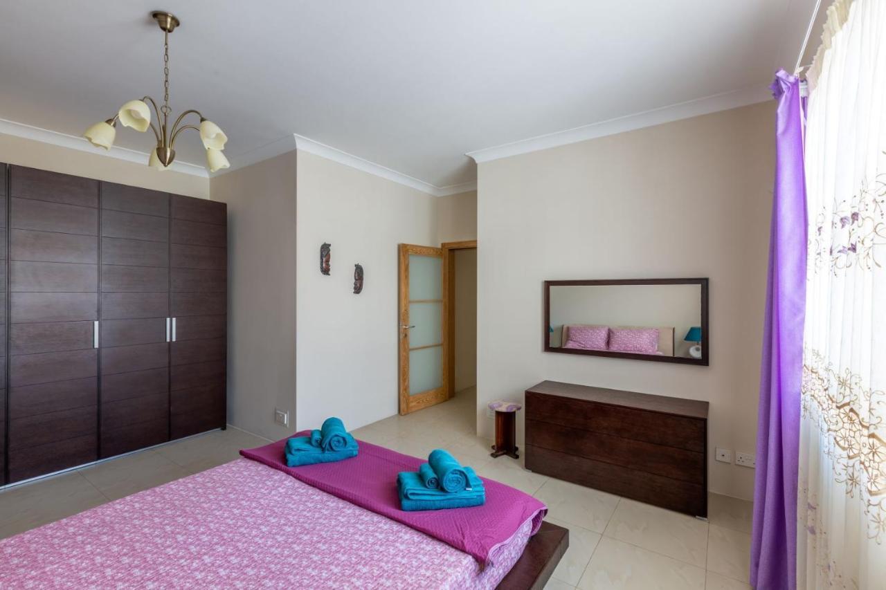 Sunset Holiday Apartment St. Paul's Bay Ngoại thất bức ảnh